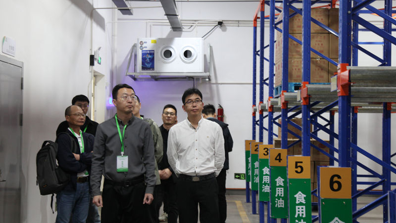 溫州市洞頭區(qū)供銷(xiāo)社主任曾中揚(yáng)考察浙農(nóng)華盛